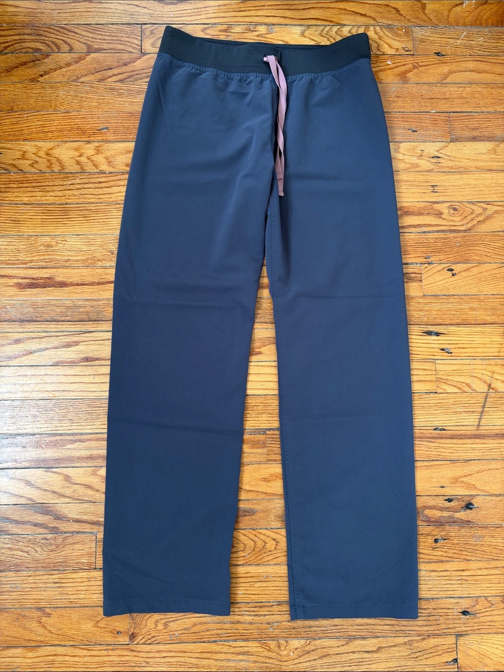 FIGS Charcoal Gray Livingston Scrub Pants w Pink Tie - Original Waist Height